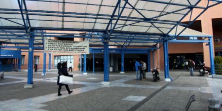 Άσκηση ετοιμότητας στο «Αττικόν» για τον κοροναϊό
