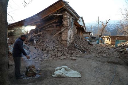 Τουρκία: Στους 20 οι νεκροί – Πάνω από 1.000 τραυματίες από το μεγάλο σεισμό στα Ανατολικά