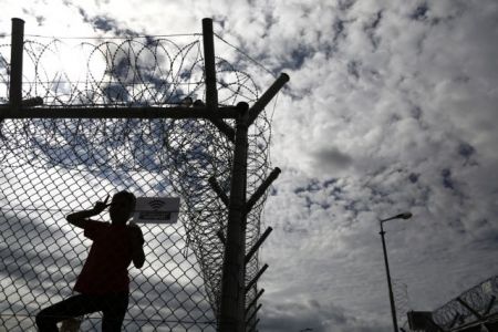 ΚΕΕΡΦΑ: Κακοποίηση ανήλικου μετανάστη από συγκρατούμενους με την ανοχή των αστυνομικών