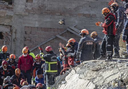 Παπαδόπουλος : Αργά ή γρήγορα θα γίνει μεγαλύτερος μετασεισμός στην Τουρκία