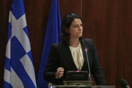 Κεραμέως: Το κρατικό πιστοποιητικό πληροφορικής θα δίνεται από τα σχολεία