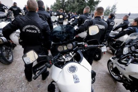 Αυτοβούλως στον ειαγγελέα ο αστυνομικός της ΔΙΑΣ που χτύπησε τον ανήλικο