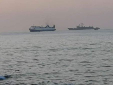 Λιβυκά ΜΜΕ: Tουρκικές φρεγάτες στα ανοιχτά της Τρίπολης