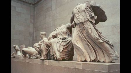 Μενδώνη στο Reuters: Θα εντείνουμε την εκστρατεία για επιστροφή των Γλυπτών του Παρθενώνα