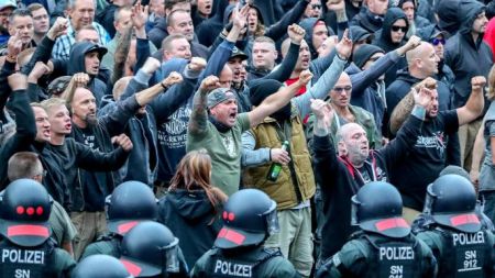 100 χρόνια πριν: Η εκκόλαψη του αυγού του φιδιού στη  Γερμανία