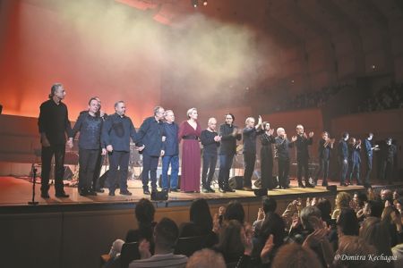 Οι λυγμοί για τον Θάνο