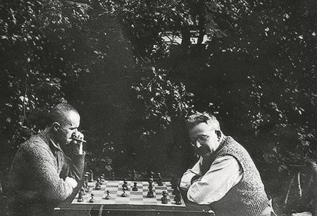 «Δοκιμιογράφος από κούνια»