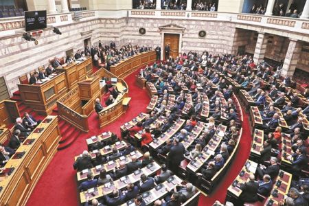 Τα συν και πλην του νέου εκλογικού νόμου