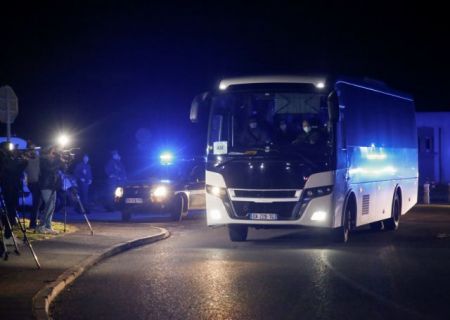Κορωνοϊός: Η μαρτυρία του Ελληνα που μεταφέρθηκε από την Ουχάν στη Γαλλία
