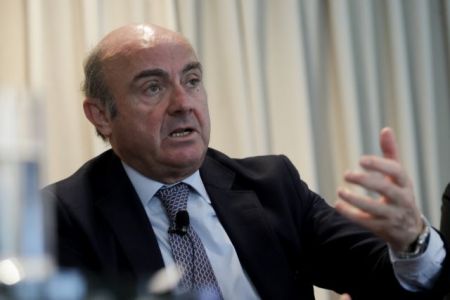 Ντε Γκίντος: Ο ελληνικός λαός δεν έχει ακόμα αισθανθεί τη βελτίωση