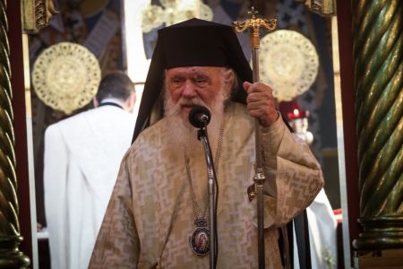 Η Θεοτόκος, η επανάσταση της… Εύας και ο Αρχιεπίσκοπος