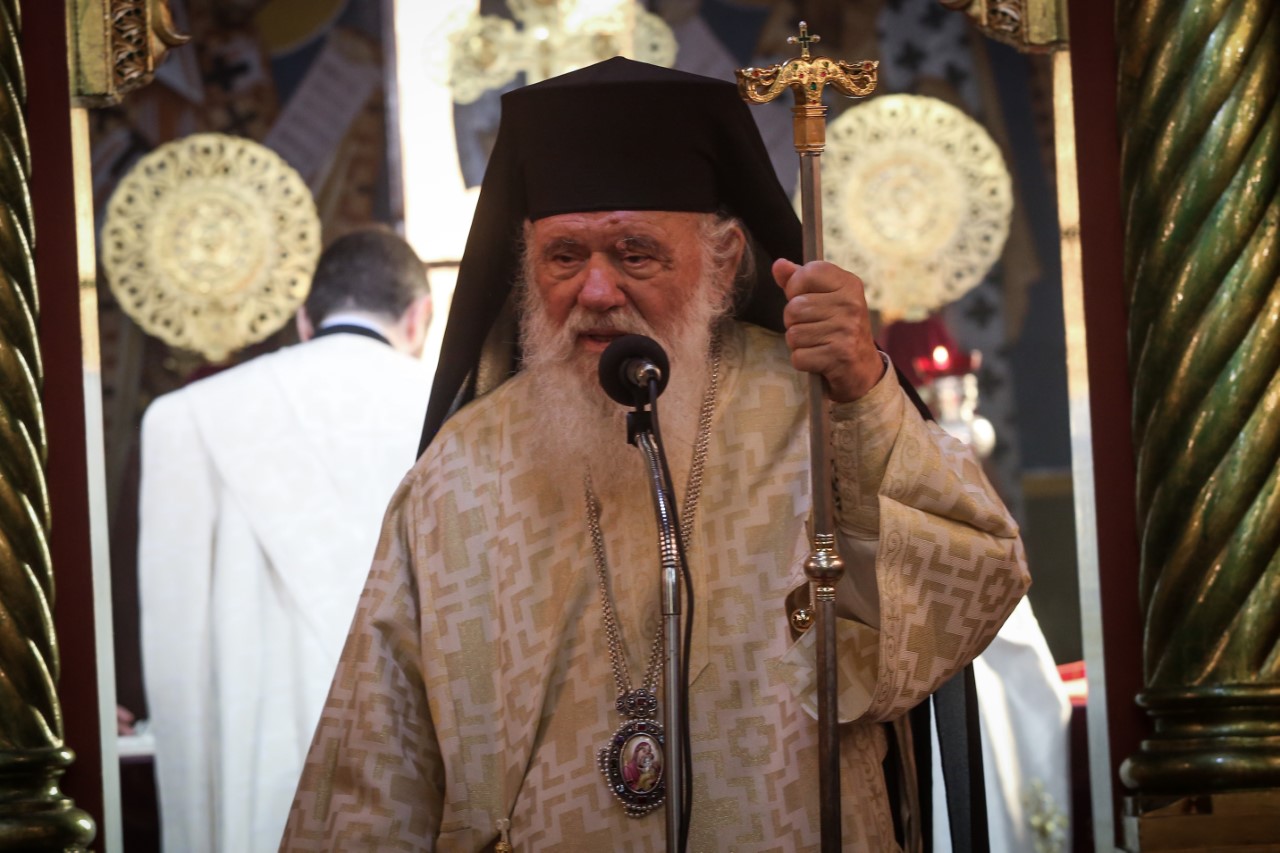 Η Θεοτόκος, η επανάσταση της… Εύας και ο Αρχιεπίσκοπος