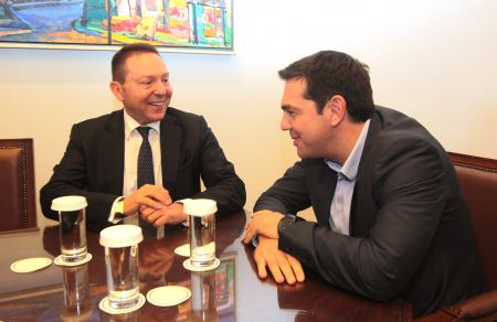 Οταν ο Στουρνάρας πρότεινε στον Τσίπρα να αλλάξουν… θέσεις