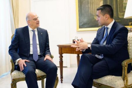 Δένδιας και Ιταλός ΥΠΕΞ: Κοινή αντίληψη για τα παράνομα μνημόνια Τουρκίας – Λιβύης