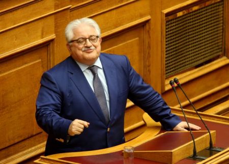 Τζαβάρας: «Ιδιότυπη κατοχή των αλλοδαπών επί των ημεδαπών» στη… Μανωλάδα