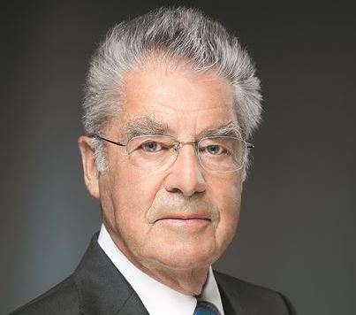 Χάιντς Φίσερ: «Είναι ντροπή για την Ευρώπη η στάση της στο Προσφυγικό»