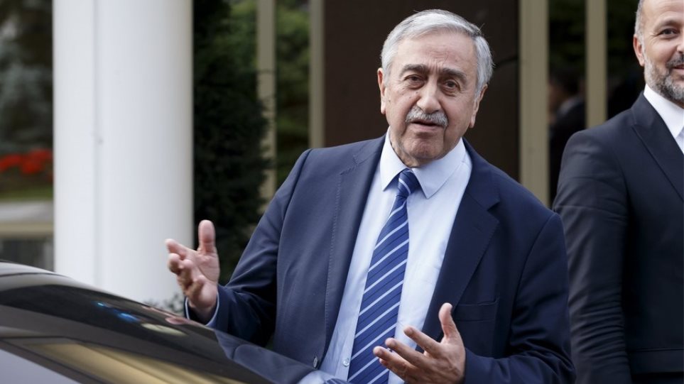 Ακιντζί: «Το τρένο εκτροχιάστηκε στο Κραν Μοντανά… το επαναφέραμε»