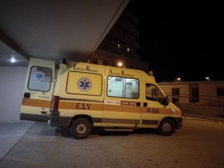Χαροπαλεύει 23χρονη που παρασύρθηκε από ΙΧ στο Λουτράκι