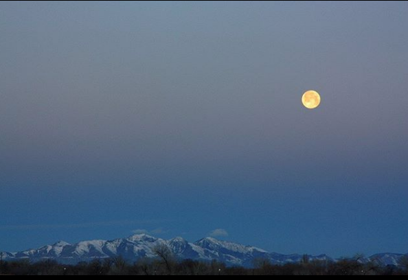 Πανσέληνος του χιονιού: Απόψε το πρώτο σούπερ-φεγγάρι του 2020