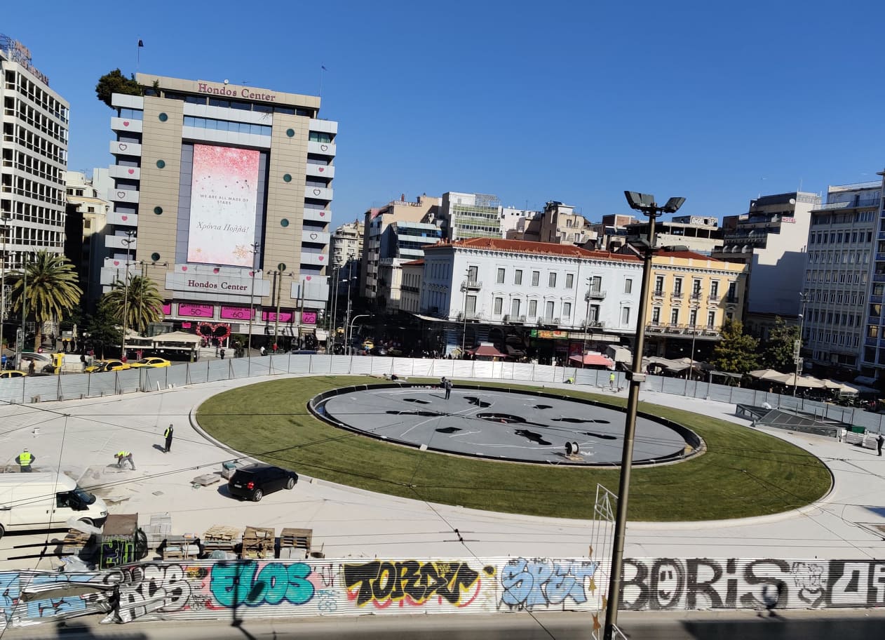 Ολοκληρώνονται τα έργα ανάπλασης στην πλατεία Ομονοίας