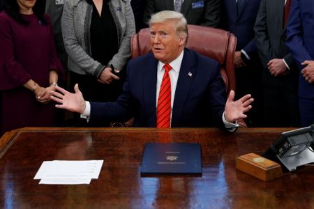 ΗΠΑ: Για παρέμβαση στη Δικαιοσύνη κατηγορούν οι Δημοκρατικοί τον Τραμπ