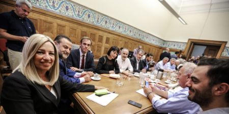 «Άναψαν τα αίματα» στο ΚΙΝΑΛ