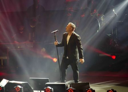 Αντώνης Ρέμος: Εντυπωσιακή συναυλία στο Tae KwonDo [Εικόνες]