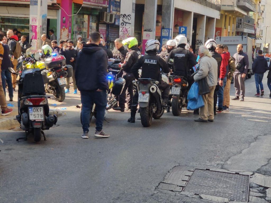 Σε εξέλιξη μεγάλη αστυνομική επιχείρηση στη Μενάνδρου μετά τη φονική συμπλοκή
