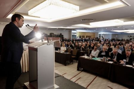 Τσιπρας στη ΚΕ ΣΥΡΙΖΑ: Απολογισμός με αυτοκριτική διάθεση και το βλέμμα στην κοινωνία – Τι είπε για το όνομα