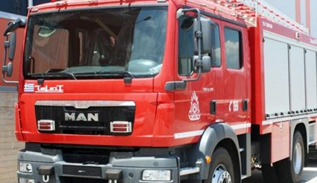 Φωτιά σε κτίριο στην οδό Λιοσίων στο κέντρο της Αθήνας