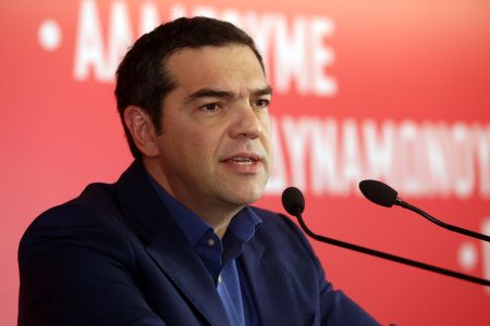 ΣΥΡΙΖΑ: Με οριακή επικράτηση Τσίπρα ο τρόπος εγγραφής νέων μελών