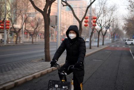 Κορωνοϊός: Ακόμη πιο αυστηρά μέτρα στην Κίνα – Αυξάνονται συνεχώς θύματα και κρούσματα