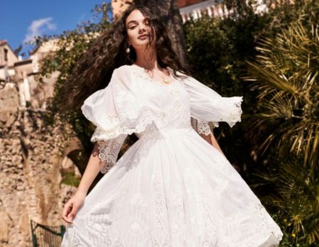 Ντέβα Κασέλ: Η αινιγματική έφηβη κόρη της Μόνικα Μπελούτσι