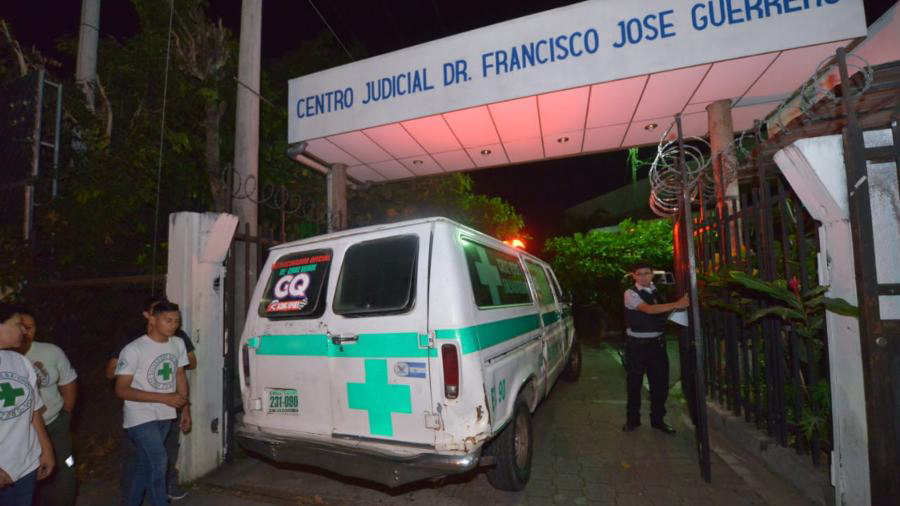 11 νεκροί από πτώση λεωφορείου στο Ελ Σαλβαδόρ