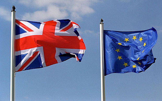 Βρετανία: Επιδιώκει συμφωνία ελεύθερου εμπορίου «μεταξύ ίσων» με την ΕΕ