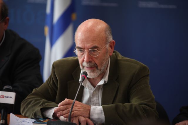 Λιάκος: Η Ελλάδα έχει ανάγκη από 1 εκατ. πρόσφυγες