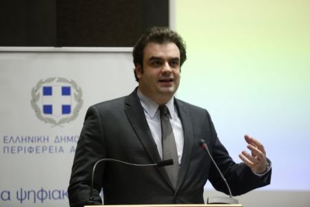 Πιερρακάκης: «Μόλις δημοσιευτεί η Βίβλος Ψηφιακού Μετασχηματισμού, θα προβούμε στην ανάπτυξη μιας δικής μας εθνικής στρατηγικής για την τεχνητή νοημοσύνη»