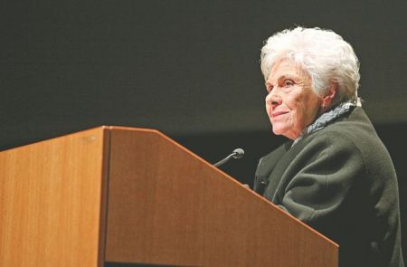 Πανελλήνια συγκίνηση για το θάνατο της Κικής Δημουλά:  Το αθάνατο έργο της