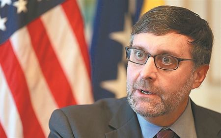 Μάθιου Πάλμερ: «Είμαστε σε ετοιμότητα για να σας βοηθήσουμε»