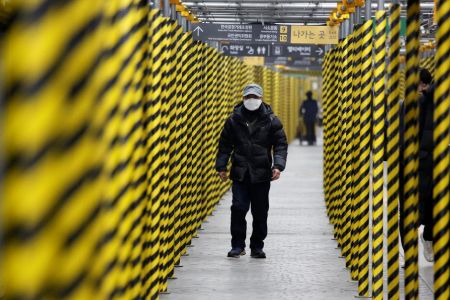 Ραγδαία εξάπλωση του κορωνοϊού στη Νότια Κορέα