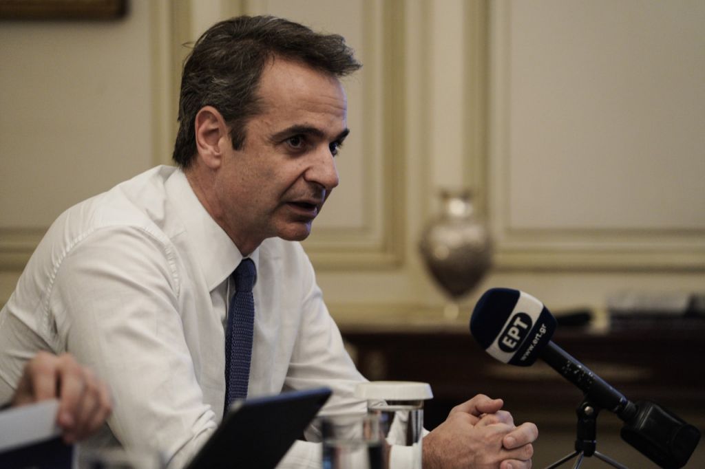 Ο Μητσοτάκης, ο κορωνοϊός, το Προσφυγικό και οι διευθυντές