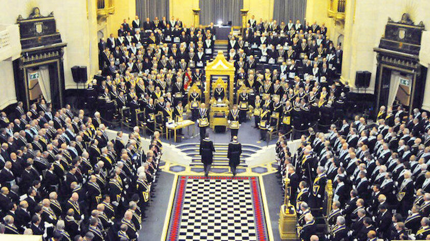 Yeni Safak: Οι Μασόνοι φταίνε και για τα δεινά της Τουρκίας