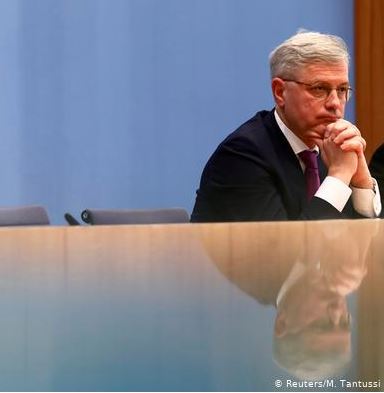 Ρέτγκεν, ο διανοούμενος της Δεξιάς