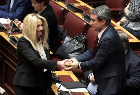 Η Νάντια, η σιωπή της Φώφης και o ευγνώμων Λοβέρδος