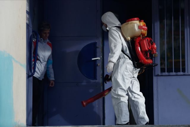 Κορωνοϊός: Σε απομόνωση τα δύο από τα τέσσερα κρούσματα στην Ελλάδα