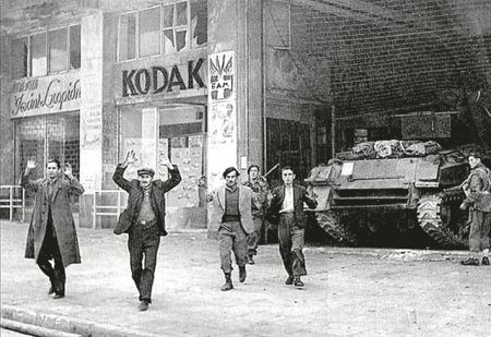 Δεκεμβριανά στο Στούντιο