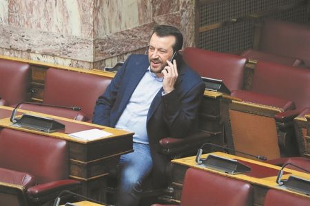 «Να δώσει τη Μαρέβα!»