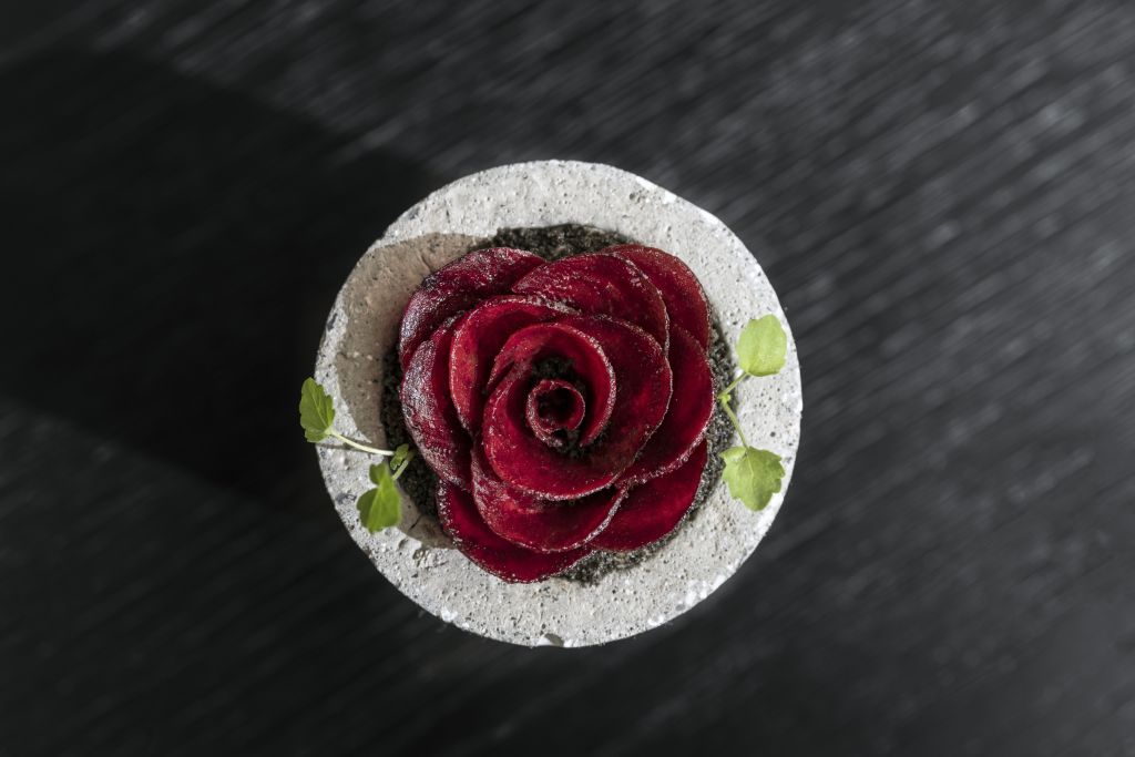 Η θηλυκή όψη της υψηλής μαγειρικής