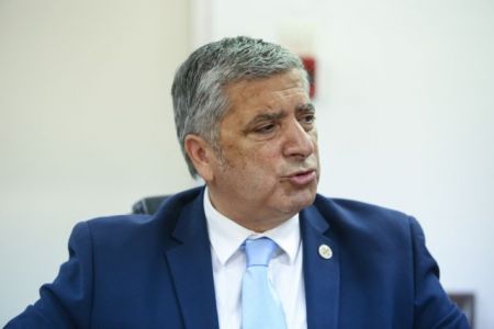 Πατούλης για κορωνοϊό: Καλύτερο το προλαμβάνειν από το θεραπεύειν