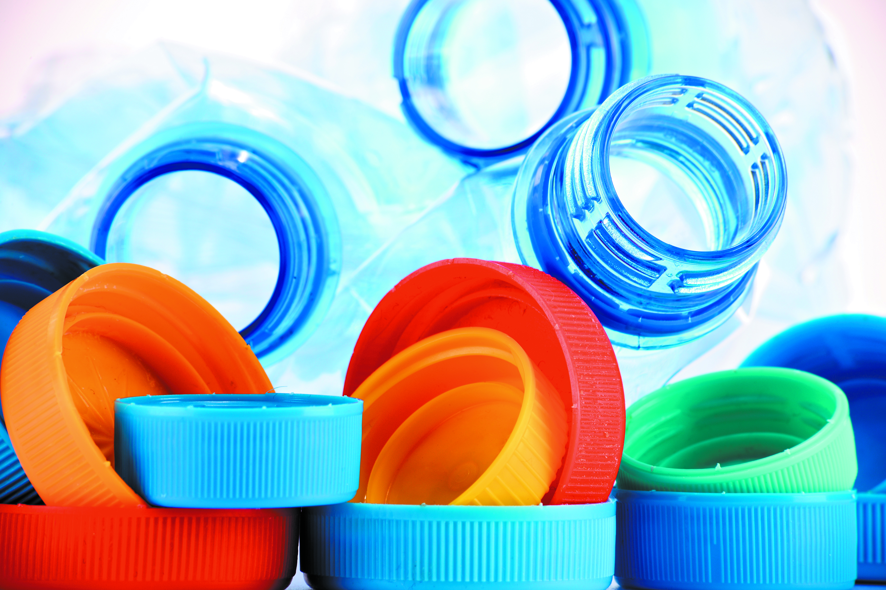 «Πλαστική» επίθεση